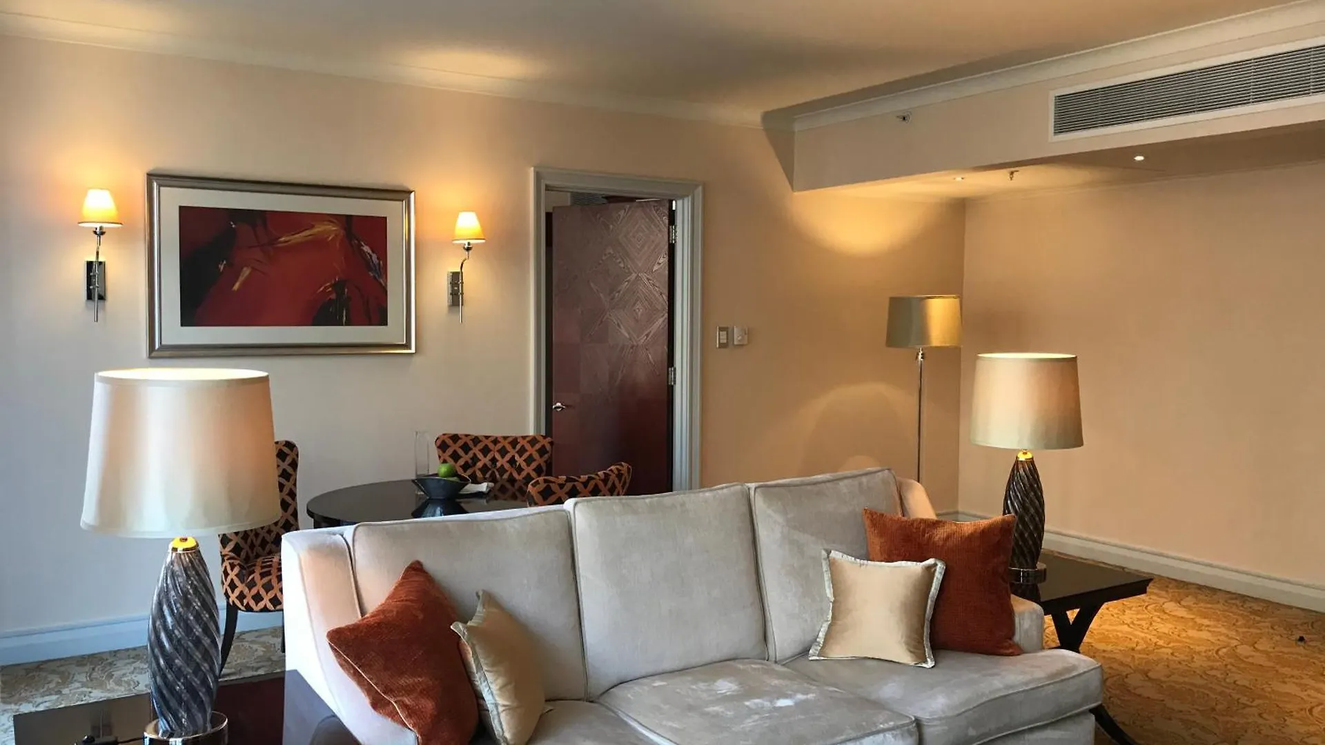 Aparthotel Taj Cape Town - Private Luxury One Bedroom Suite