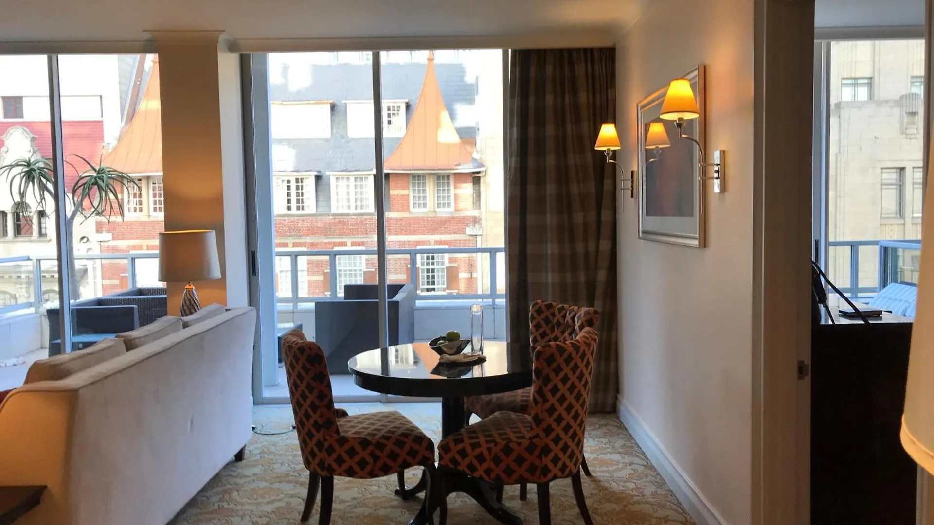 Taj Cape Town - Private Luxury One Bedroom Suite