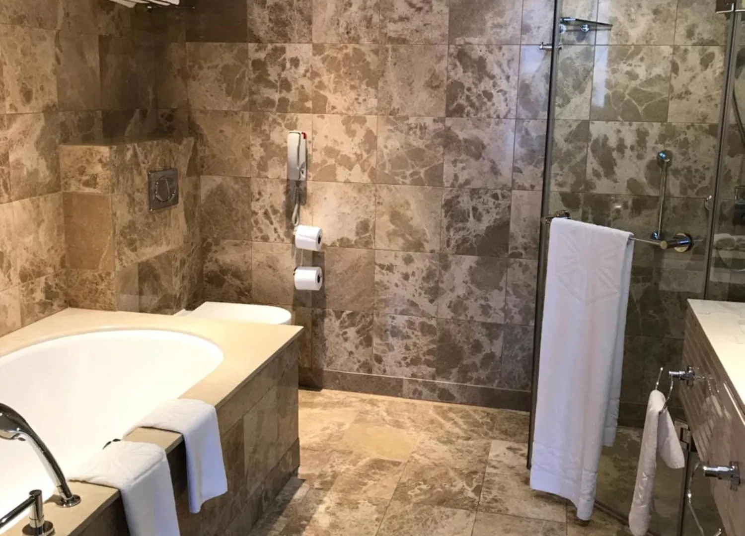 Taj Cape Town - Private Luxury One Bedroom Suite